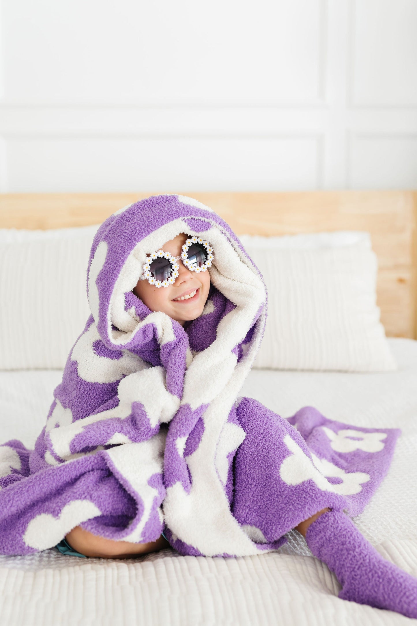🌸 Lilac Breeze Cozy Blanket 🌴 – Soft & Floral Comfort Throw for All Seasons