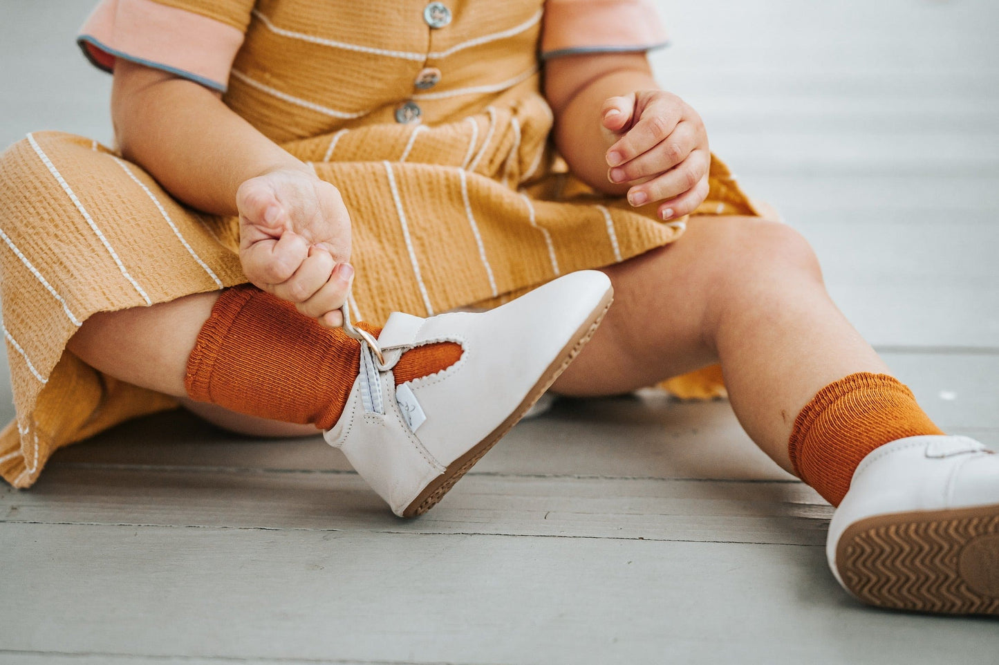 The T Bar {Premium Leather} - The Little Big Store