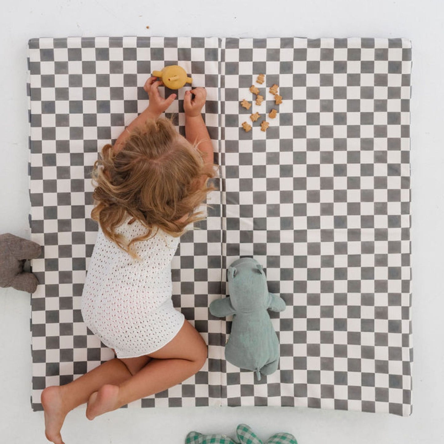 Checker Pepper Vegan Leather Mat - The Little Big Store