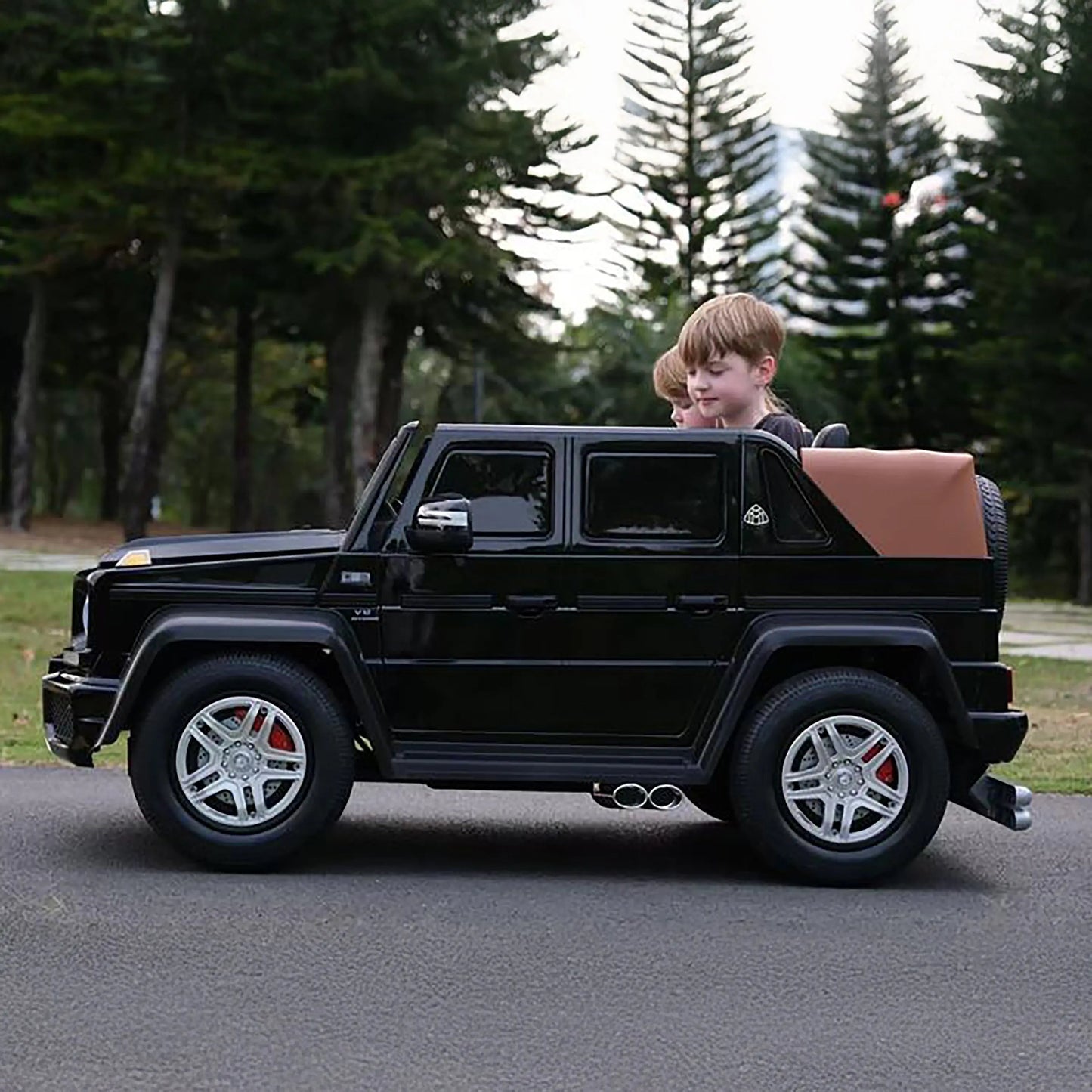 ✨ Licensed 24V Mercedes-Maybach G650 Kids Ride-On Car – Luxury 2-Seater with Brushless Motor, Remote Control & LED Lights | Ages 3–8 👑⚡