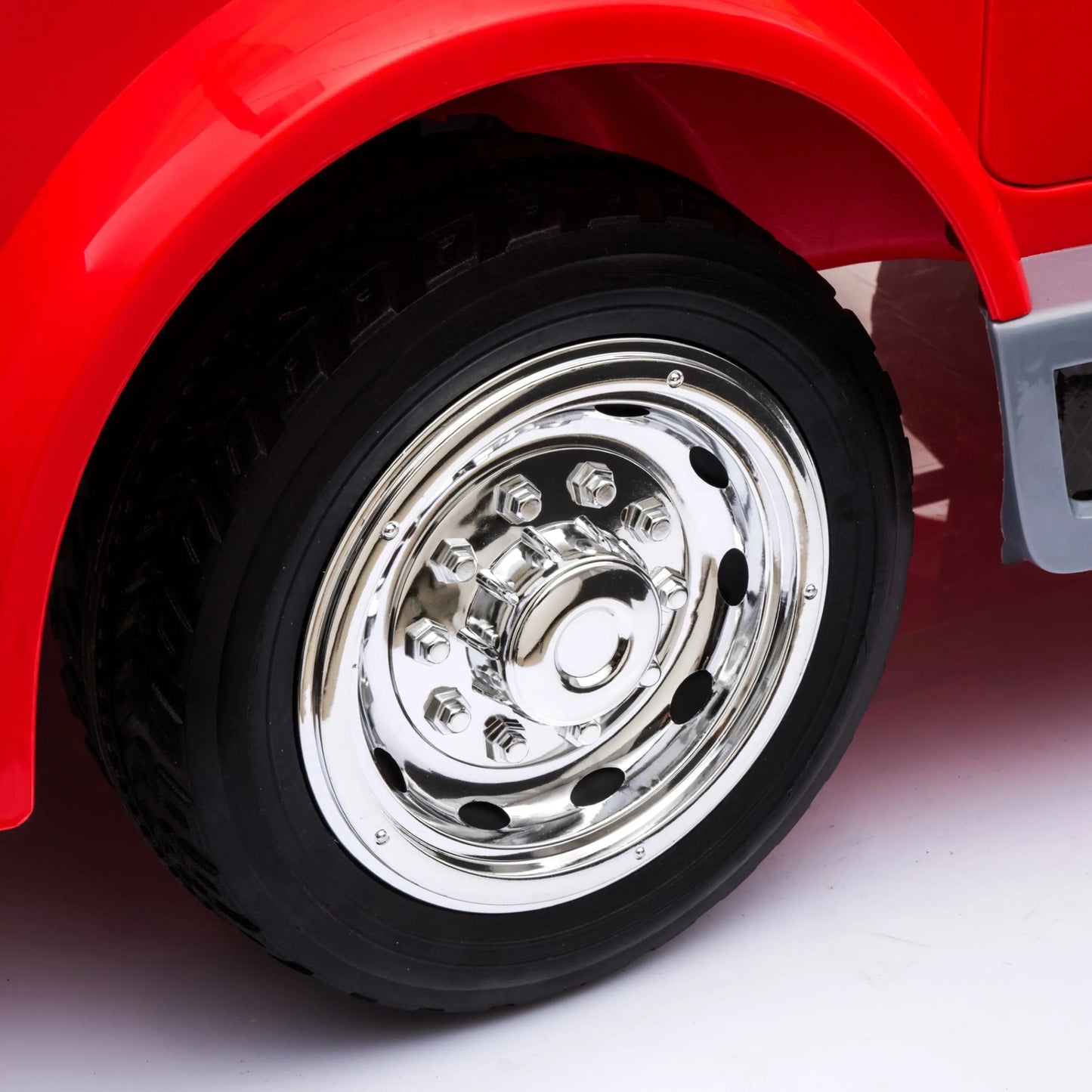 ๐ Freddo 24V Fire Truck Ride-On โ 2-Seater Emergency Fun for Kids ๐จโ๐๐ฅ