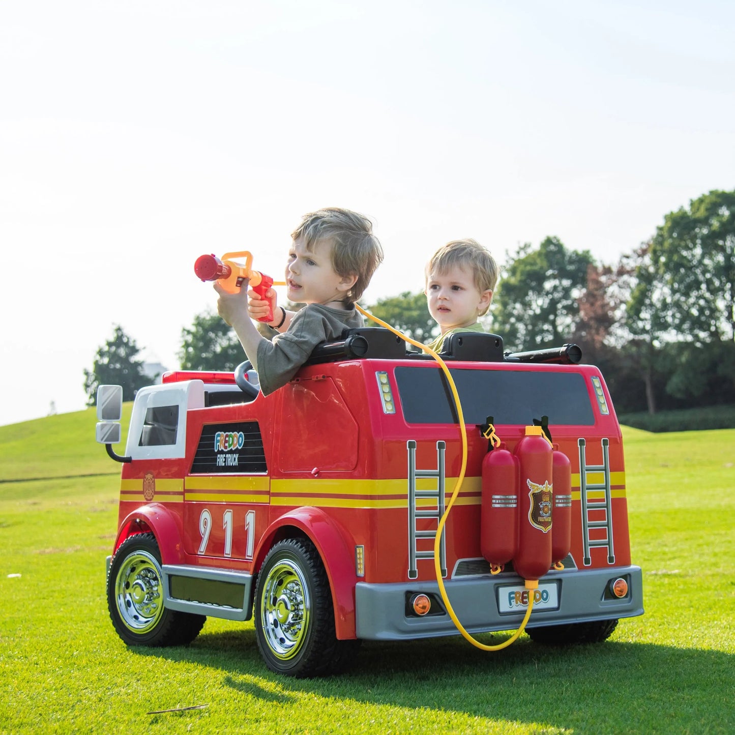 ๐ Freddo 24V Fire Truck Ride-On โ 2-Seater Emergency Fun for Kids ๐จโ๐๐ฅ