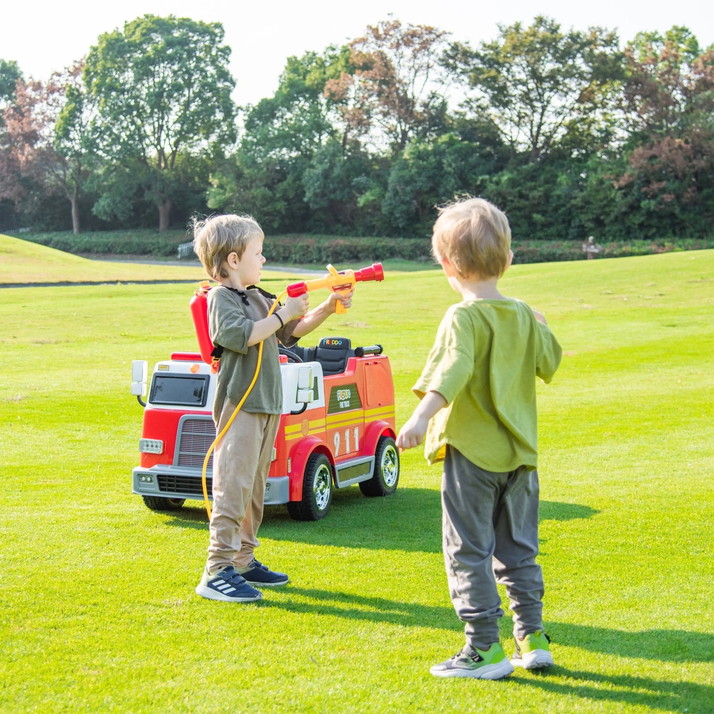 ๐ Freddo 24V Fire Truck Ride-On โ 2-Seater Emergency Fun for Kids ๐จโ๐๐ฅ
