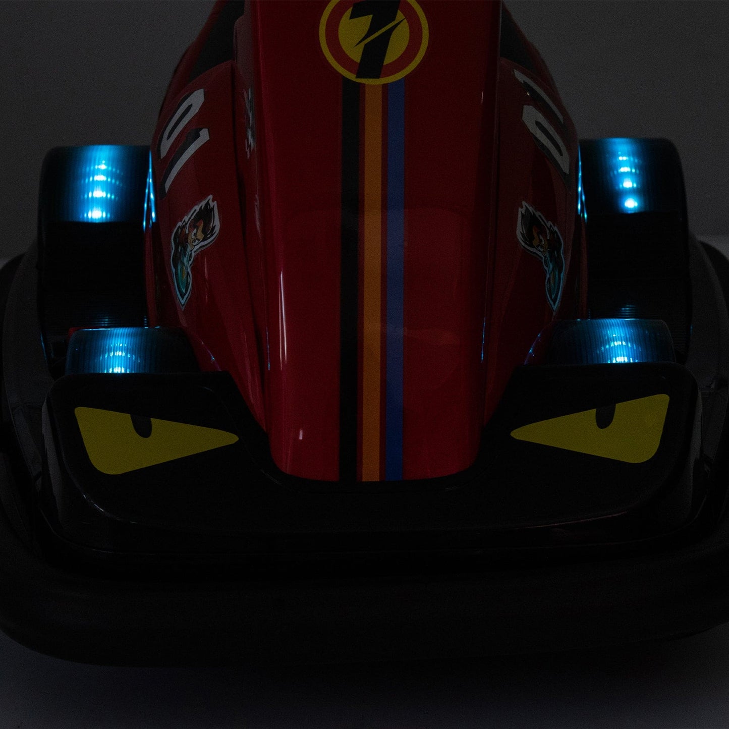 12V Kids Ride On Motor Bumper Car,integrating system,Rotate 360 degrees in place,Collision triggers sound effects and lights,Four-wheel waterfall light,Cute appearance design for kids aged 3-5. - The Little Big Store