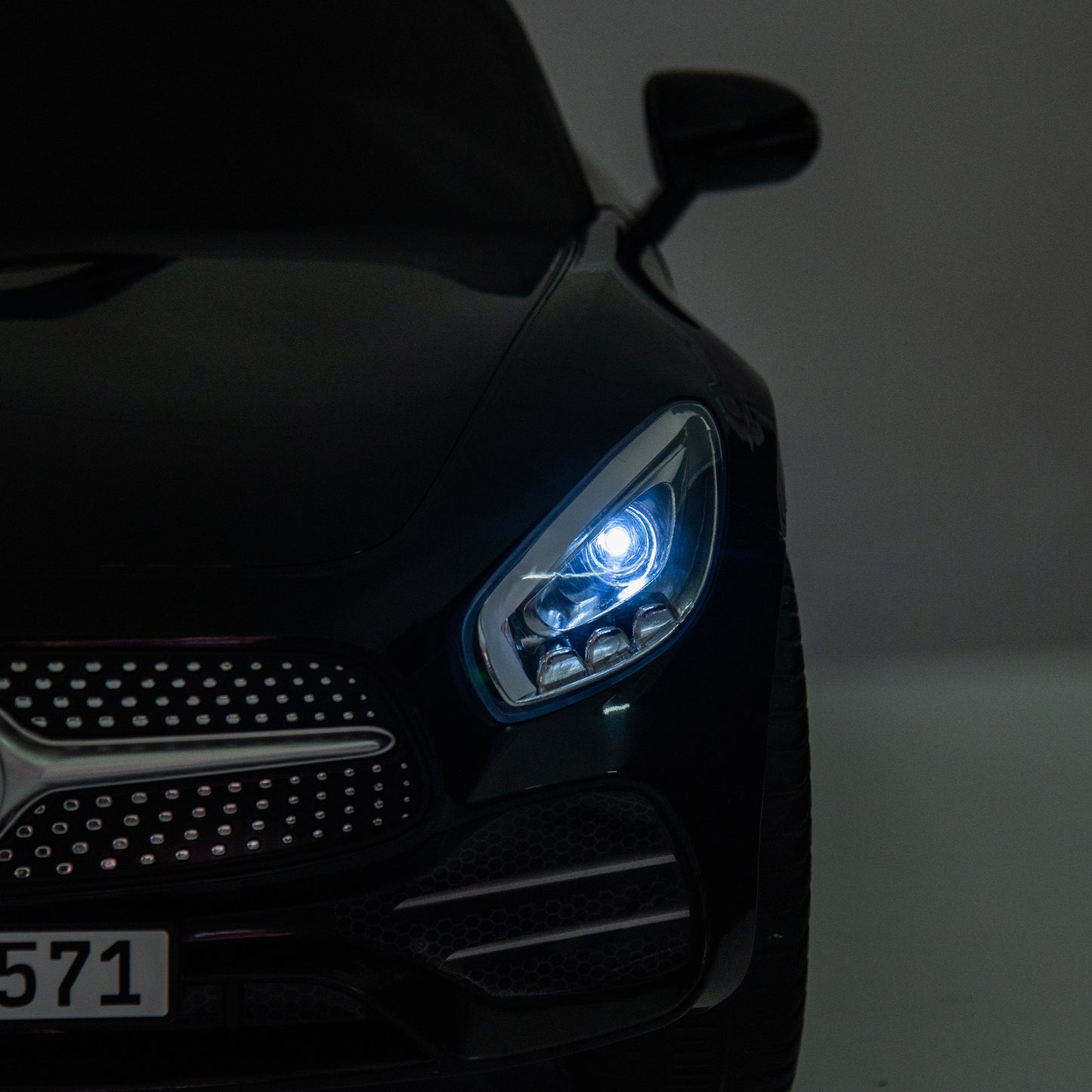 Mercedes-Benz CLS 350 Kids Electric Ride-On Car - The Little Big Store