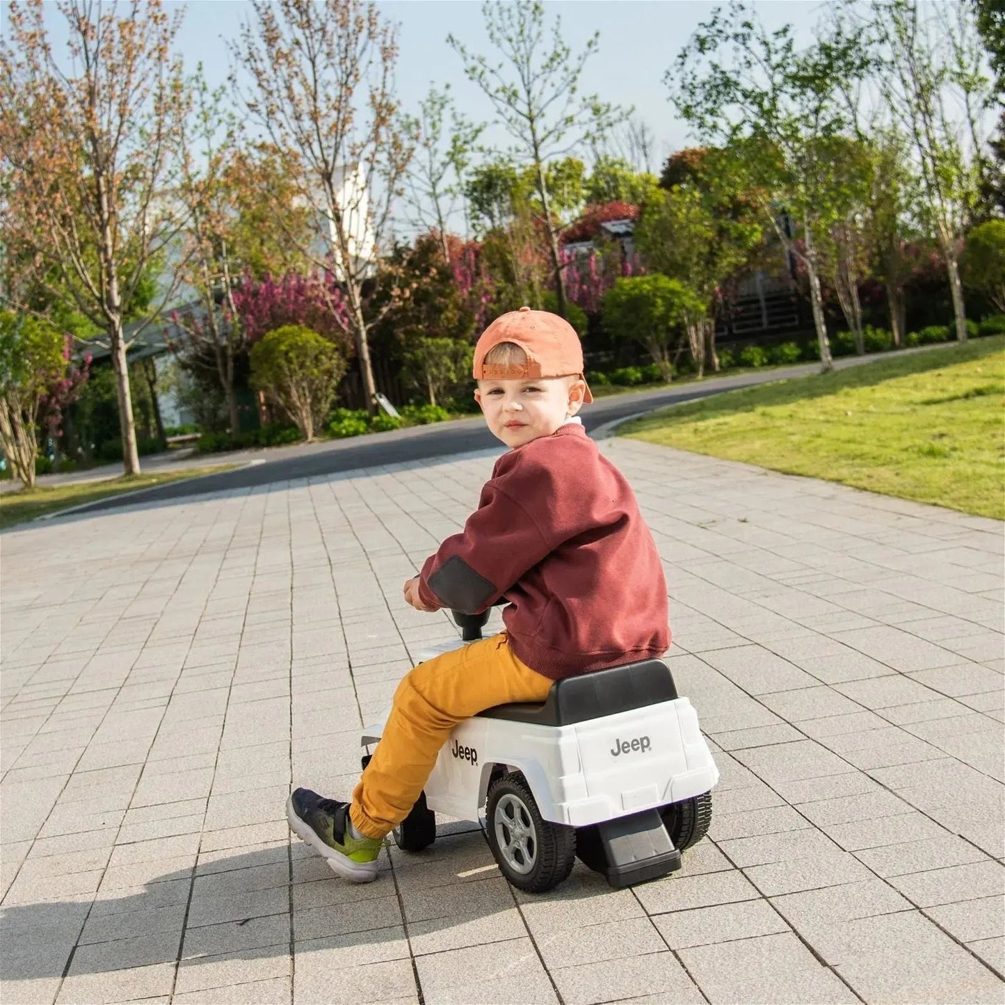 š RubiconRider⢠ā Jeep-Inspired Foot-to-Floor Ride-On for Toddlers (Ages 1ā3)