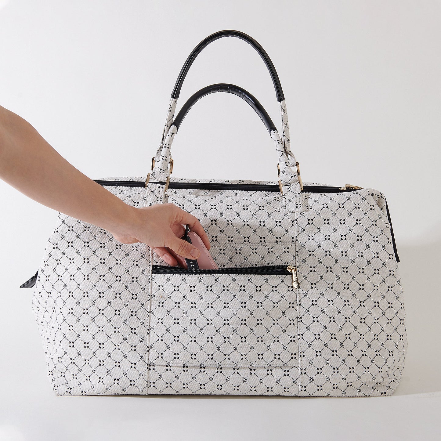 ๐ MommyVoyage Weekender Travel Duffle Bag ๐ โ Stylish & Spacious Carry-All for Moms On-The-Go