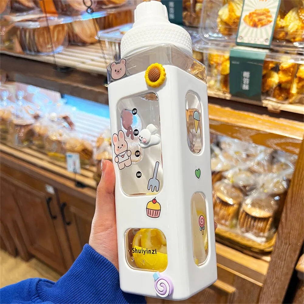 Cuddly Bear Sippy Cup: Kawaii Water Bottle with 3D Bear Sticker and Straw, BPA-Free Plastic, 700ml - The Little Big Store