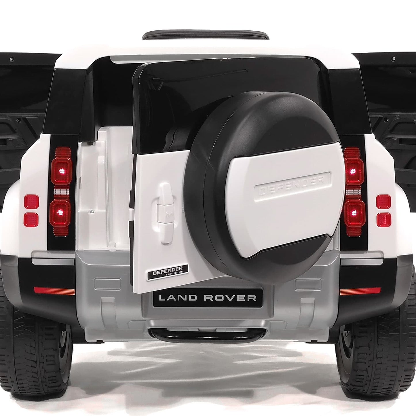 Land Rover Defender 12V Kids Ride-On Car with R/C Parental Remote | Black - The Little Big Store