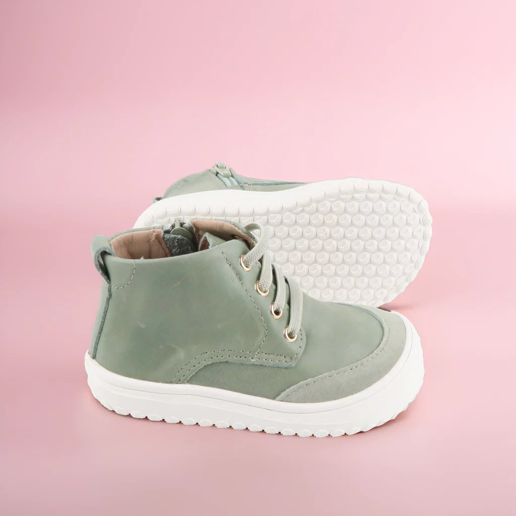 The Play Perfect High Top