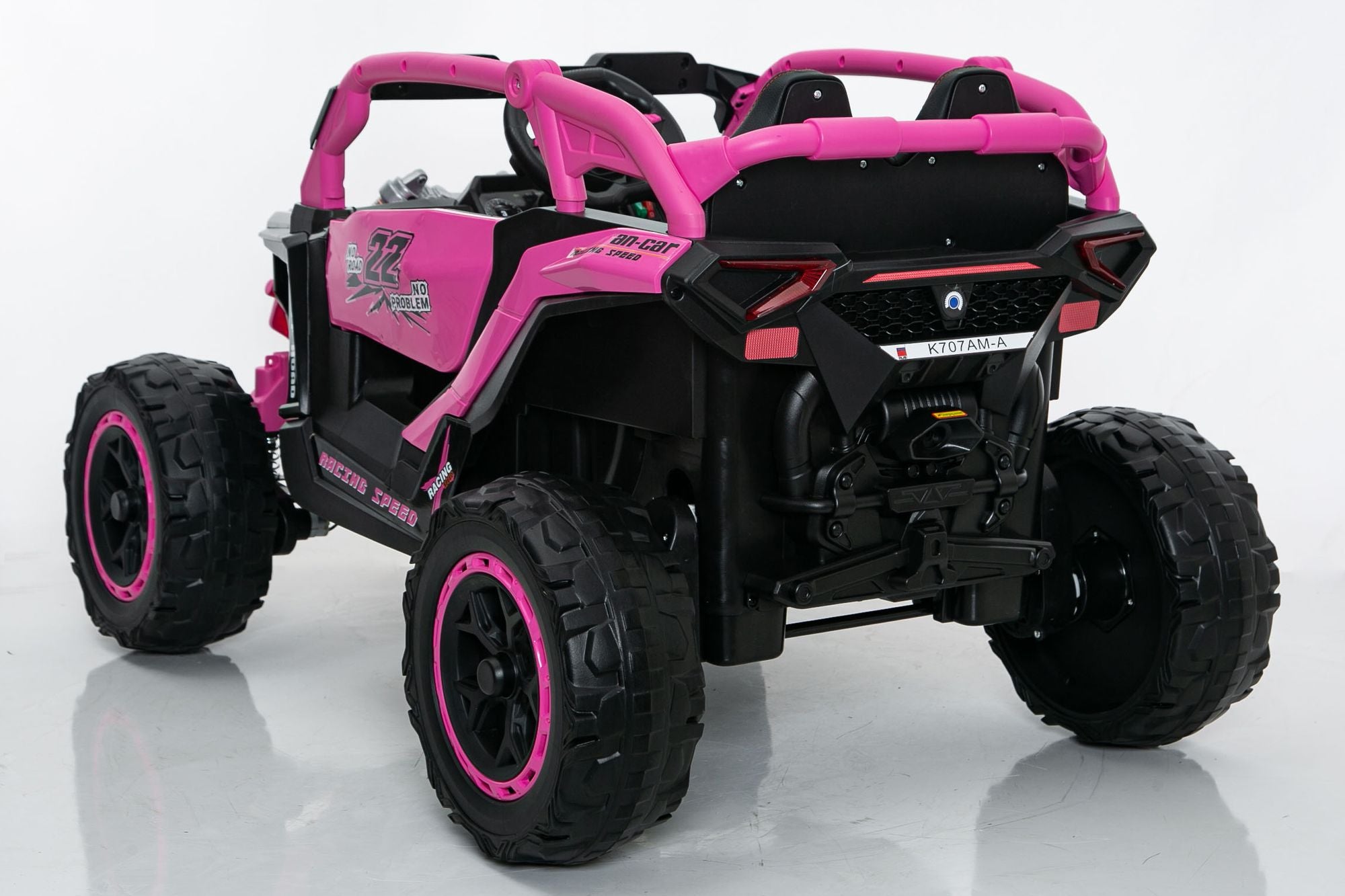 24V 400W Kids Ride on Car UTV W/Parents Remote Control,4-wheel suspension, 3 Speed, Power display,Bluetooth,MP3,Music,LED Light, Provide a speed of 4-8KM/H For Kids Age 3+ years old
