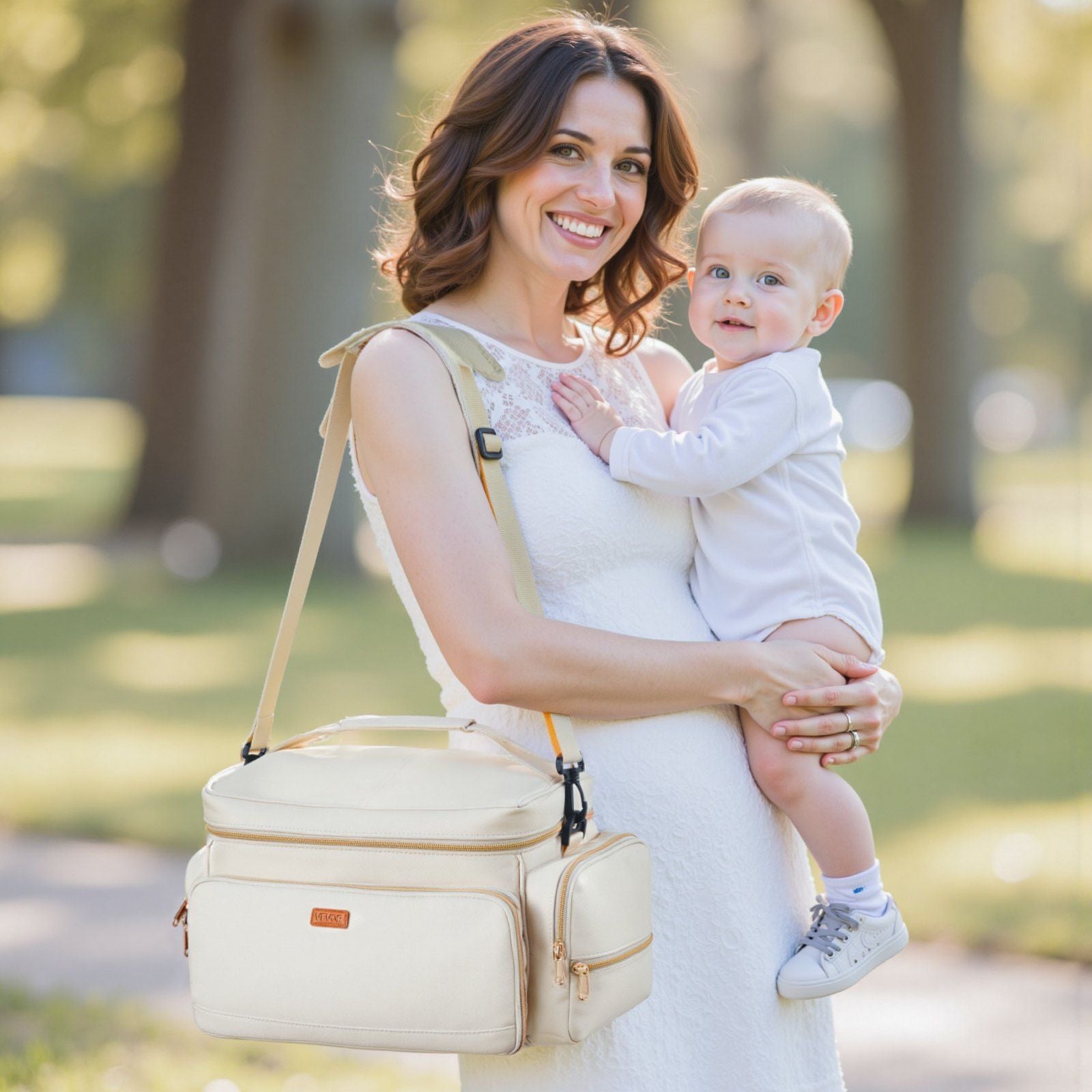 Premium Breast Pump Carrying Bag with Waterproof Mat for S1/S2 – Ideal for Travel and Family Use