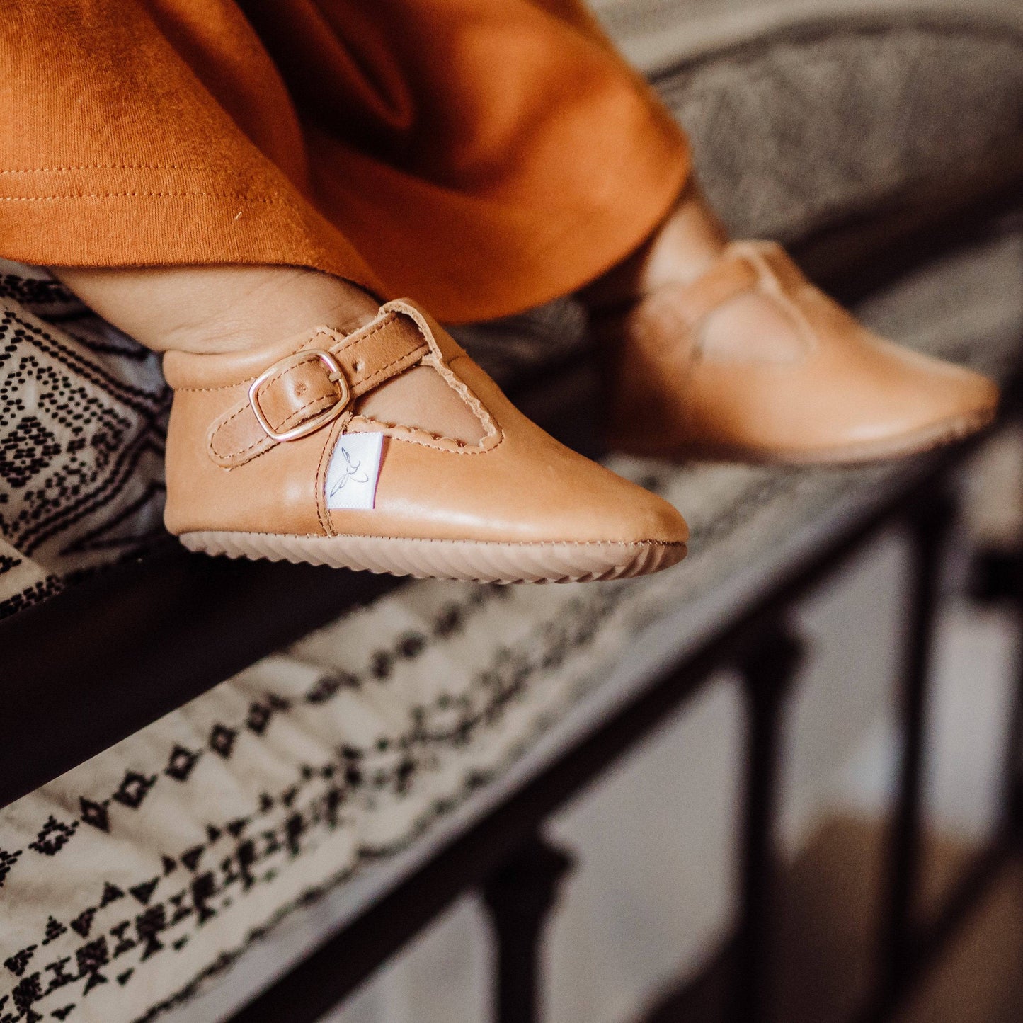 The T Bar {Premium Leather} - The Little Big Store