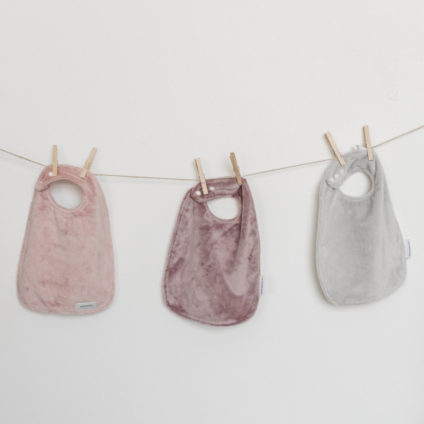 SnuggleSoft™ Minky Baby Bibs 3-Pack – Ultra-Soft, Absorbent & Stylish!