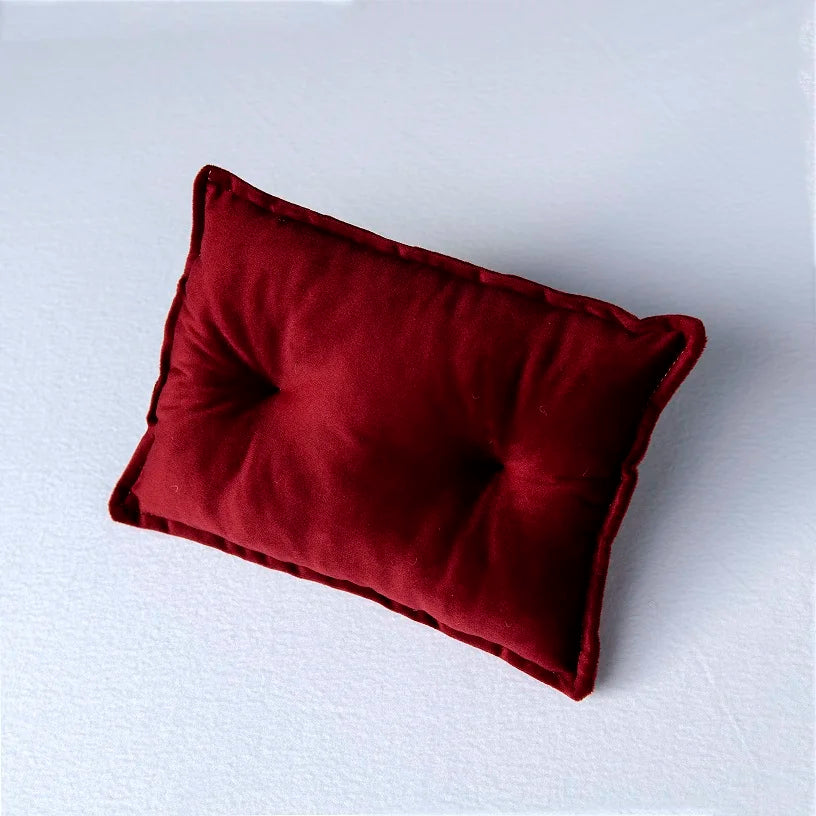 Velvet Dreams: Mini Baby Pillow Mat for Newborn Photography ππΈπΆ - The Little Big Store