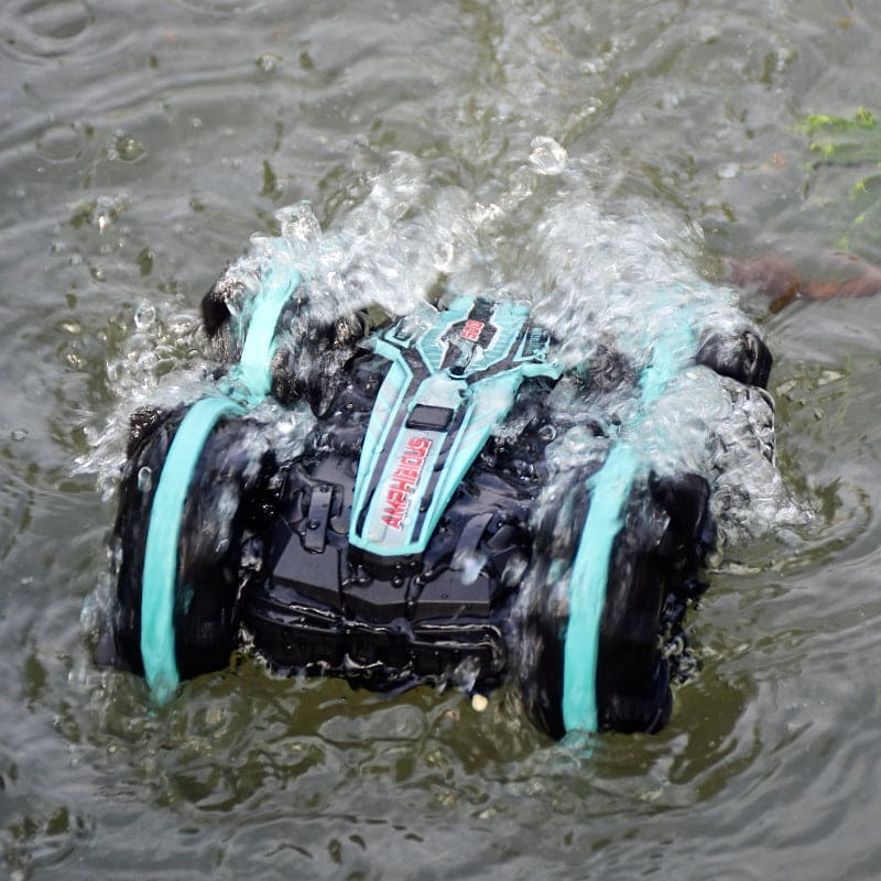 Amphibious Stunt Car Toy: Make a Splash with Exciting Land and Water Adventures!