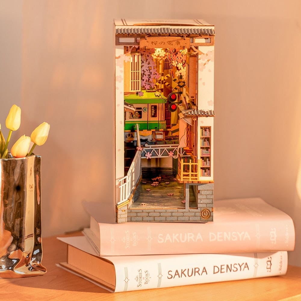 Tiny Tales: Wooden Miniature Dollhouse Book