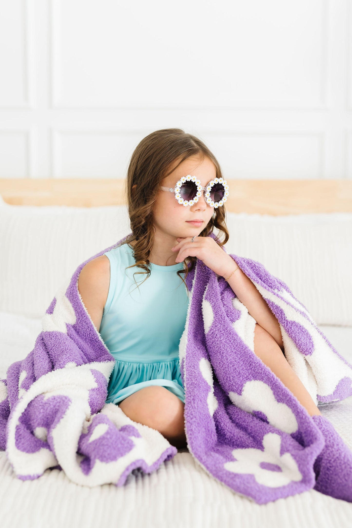 🌸 Lilac Breeze Cozy Blanket 🌴 – Soft & Floral Comfort Throw for All Seasons