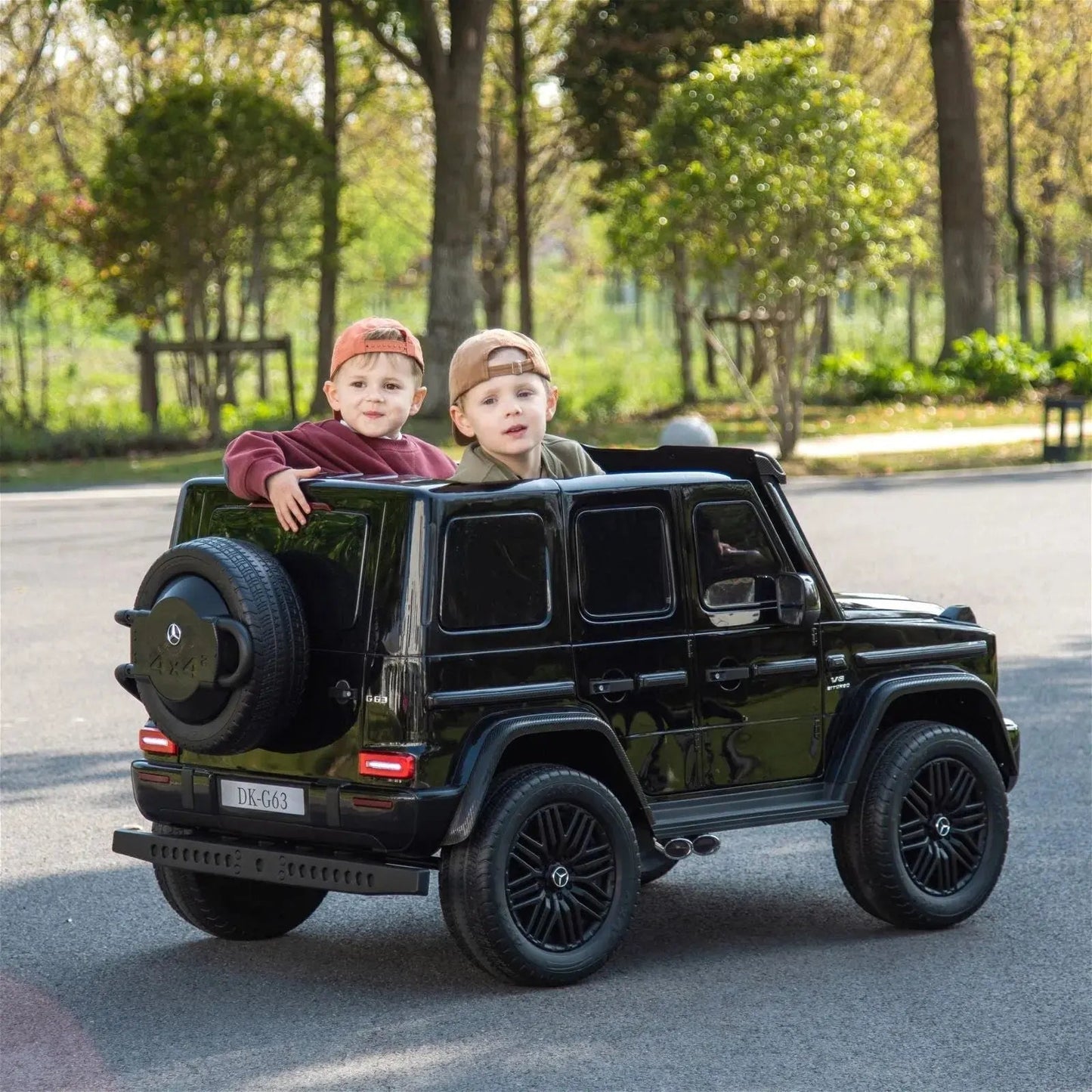 🚙 LuxuryCruise™ 24V Mercedes Benz G63 AMG 4x4 – 2-Seater G Wagon Ride-On