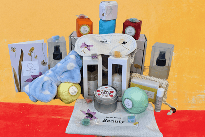 One year - SUBSCRIPTION BOXES for TEENS - Will be shipped every 3 months - The Little Big Store