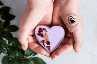 PRODUCT OF THE MONTH SUBSCRIPTION for WOMEN - Will be shipped every month for one year - The Little Big Store