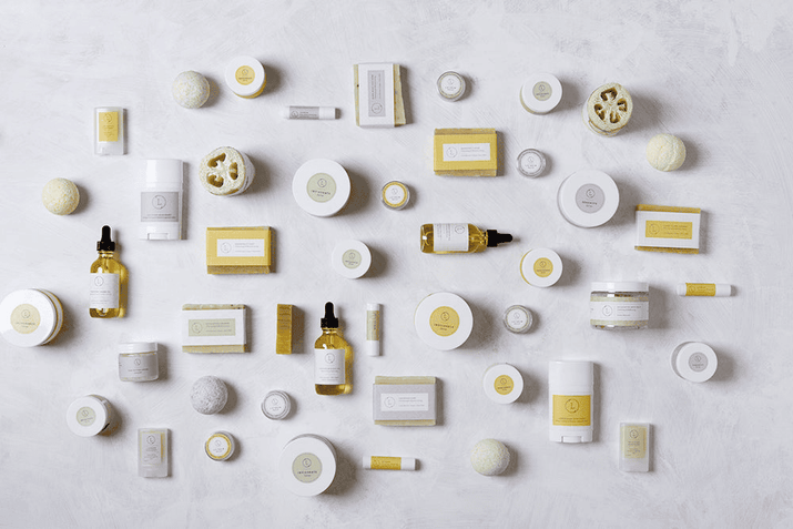 One year SUBSCRIPTION BOXES for MEN (Will be shipped every 3 months) - The Little Big Store