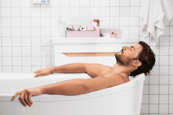 One year SUBSCRIPTION BOXES for MEN (Will be shipped every 3 months) - The Little Big Store