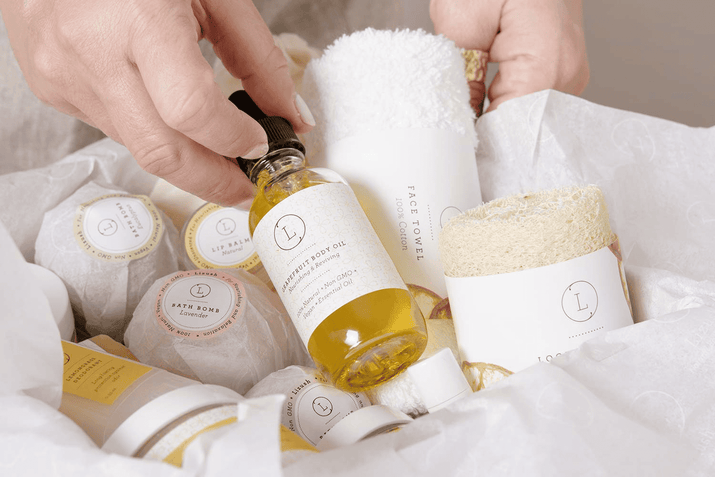 One year of self-care SUBSCRIPTION BOXES for WOMEN - Will be shipped every 3 months - The Little Big Store