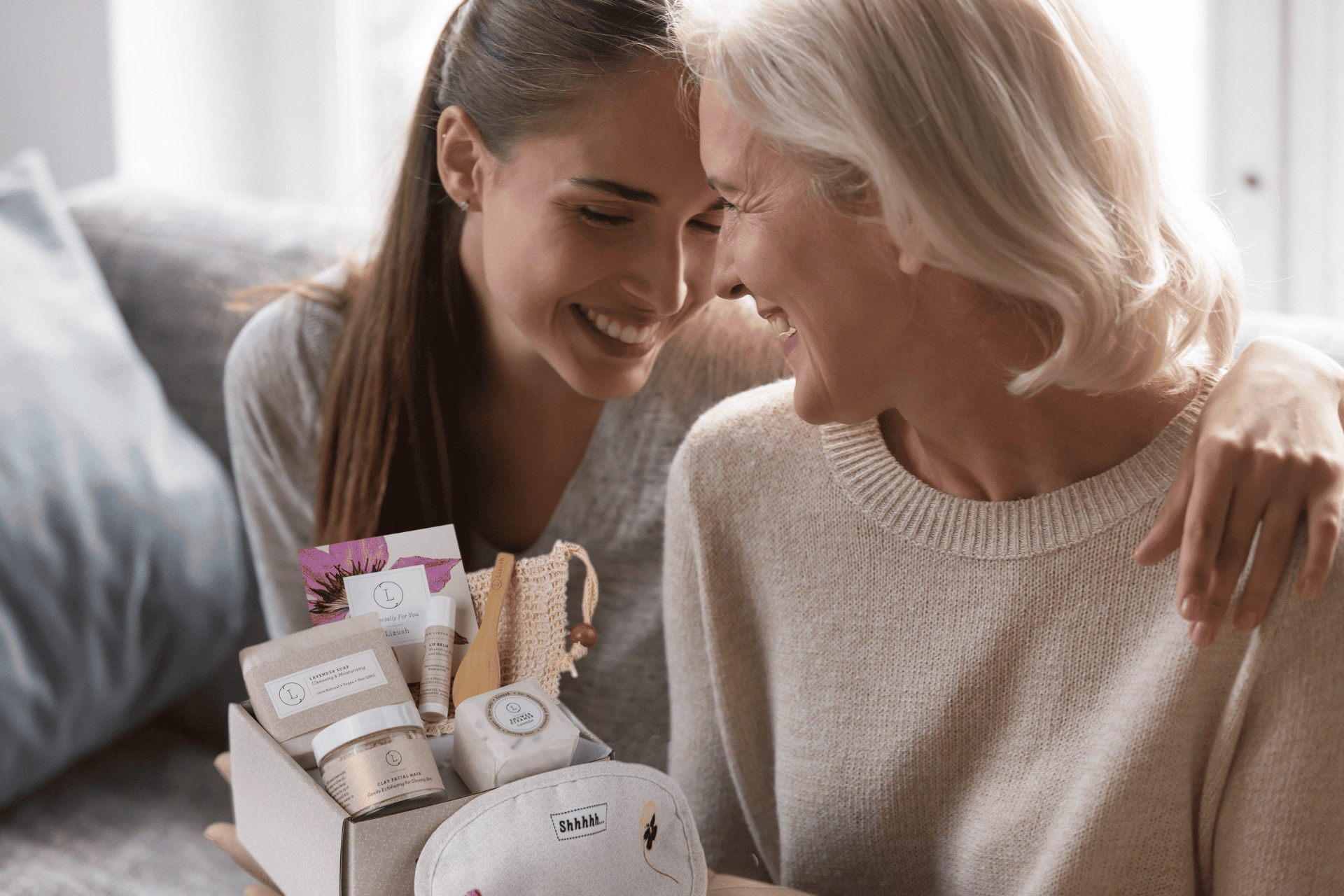 One year of self-care SUBSCRIPTION BOXES for WOMEN - Will be shipped every 3 months - The Little Big Store