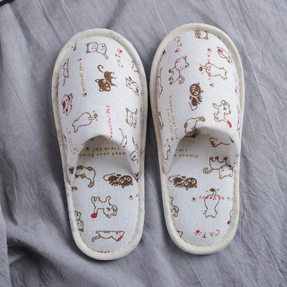 SafeSteps™ 🦶✨ – Non-Slip Disposable Slippers for Kids