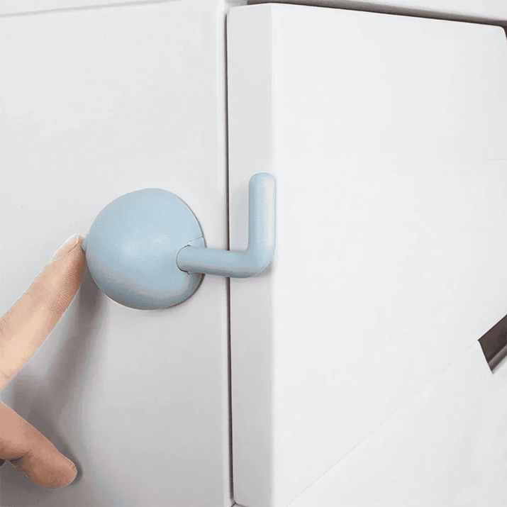 1-3 pcs Childproof Safety Hooks for Doors and Drawers Multivariant - The Little Big Store