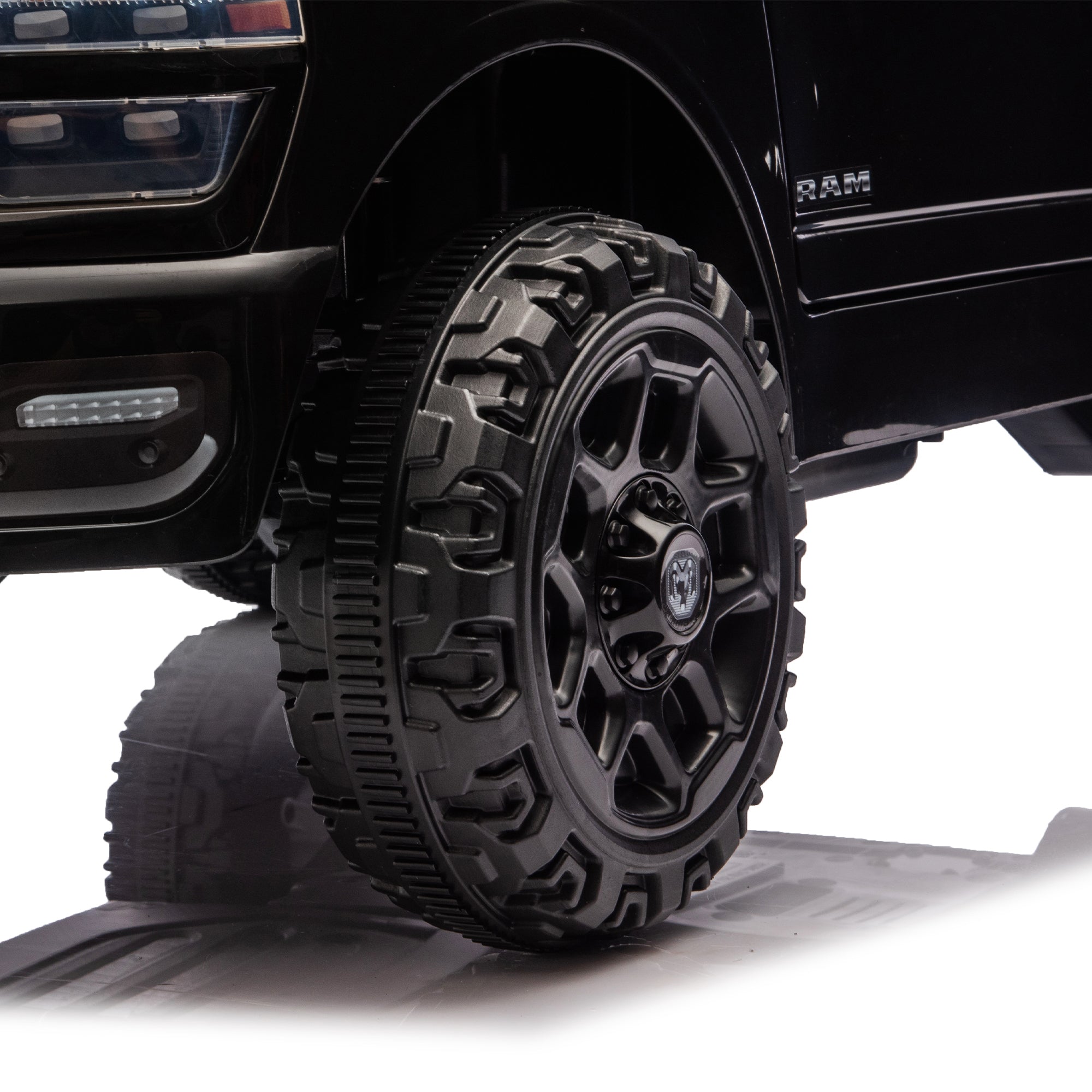 12V Licensed Dodge RAM 3500 2-Seater Ride-On Truck – Black