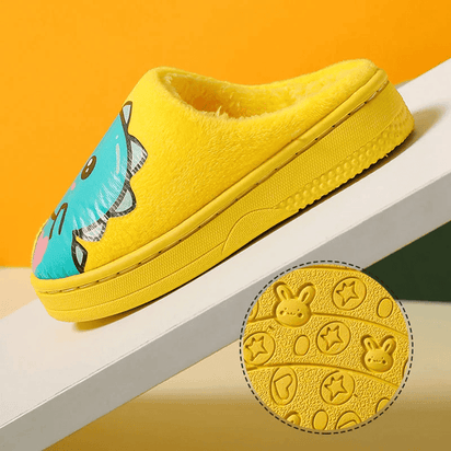 Warm and padded home slippers for children with monster - The Little Big Store