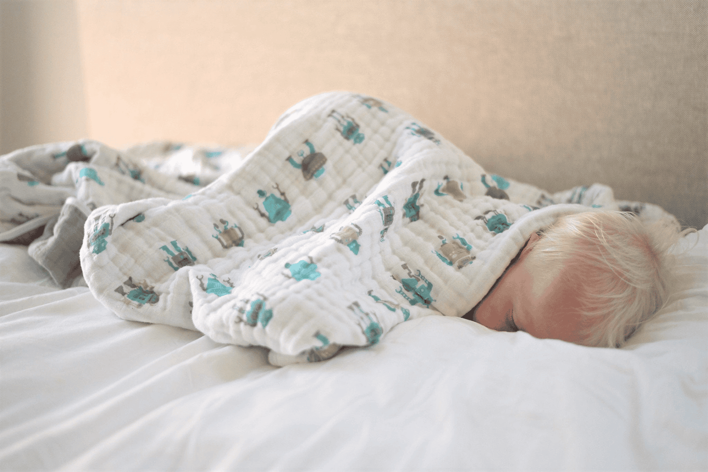 Robots Cotton Muslin Newcastle Blanket - The Little Big Store