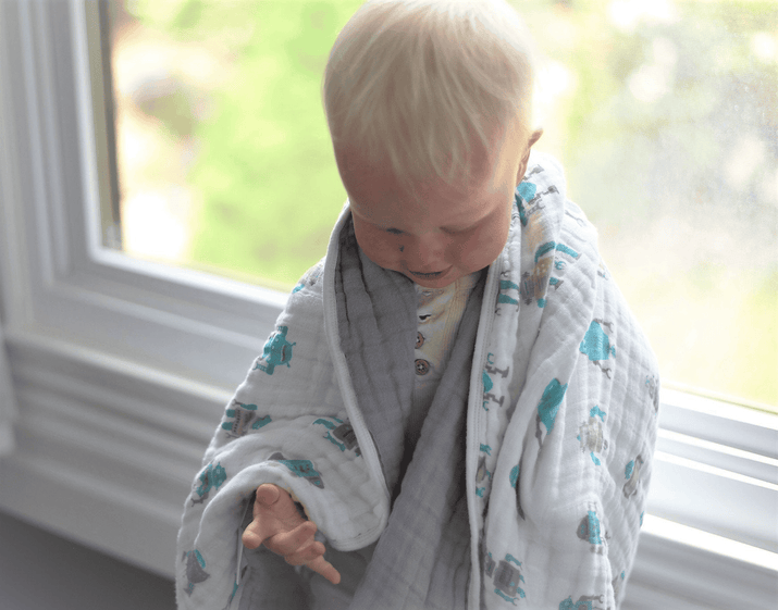 Robots Cotton Muslin Newcastle Blanket - The Little Big Store