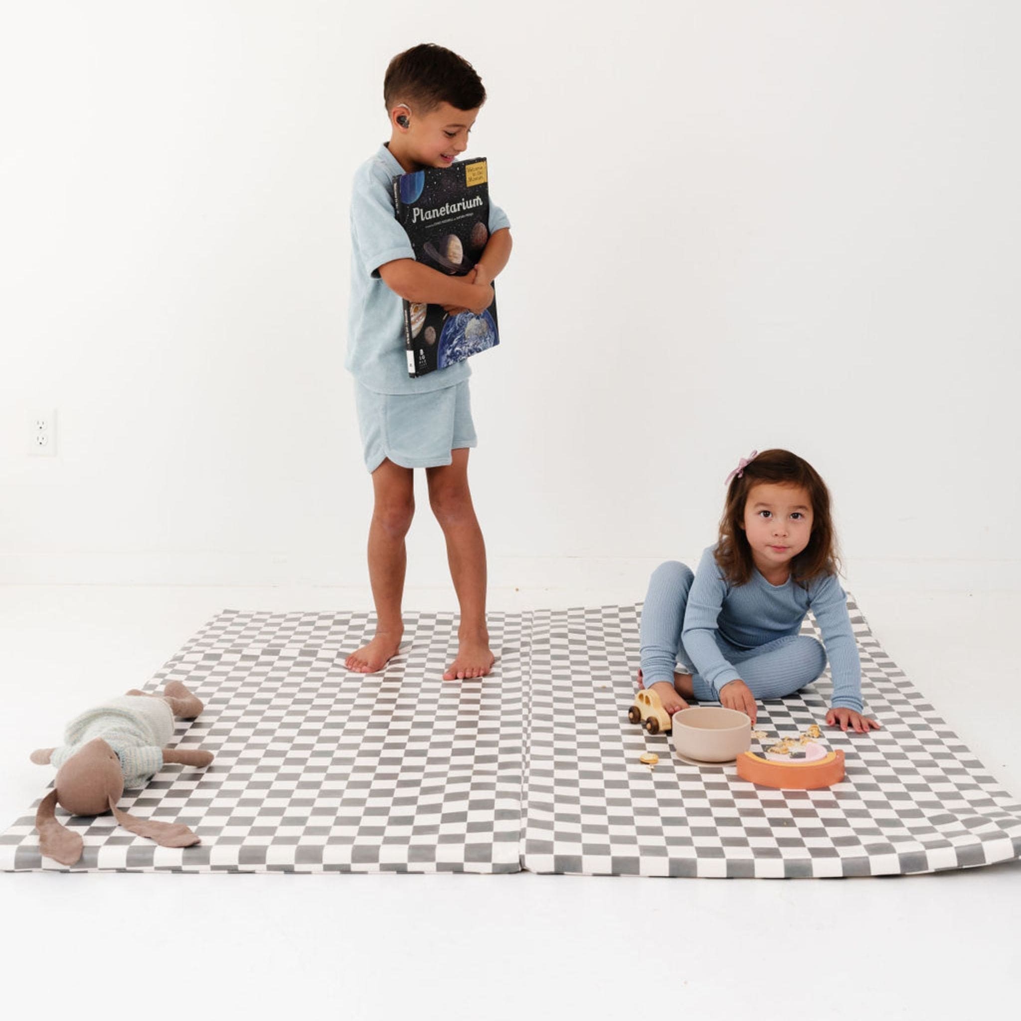 Checker Pepper Vegan Leather Mat - The Little Big Store