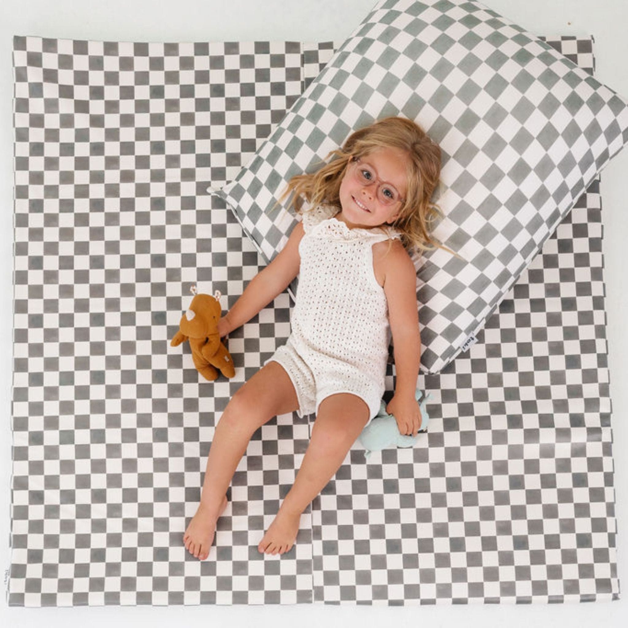 Checker Pepper Vegan Leather Mat - The Little Big Store