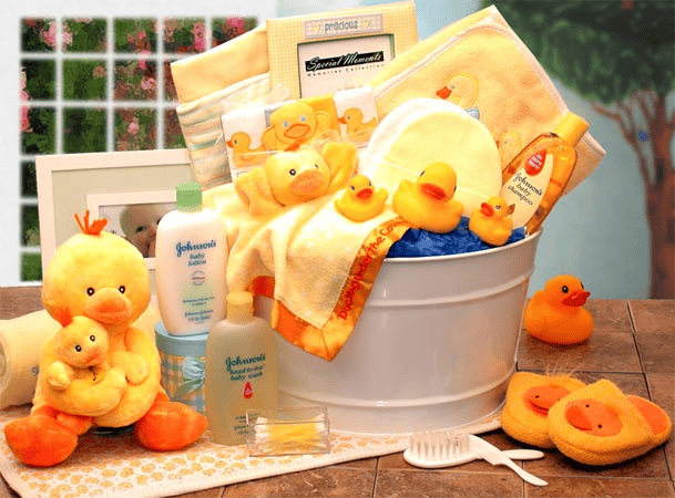 Bath Time Deluxe Baby New Baby Basket-Yellow - baby bath set - new baby gift basket - baby gift basket - baby shower gift - The Little Big Store