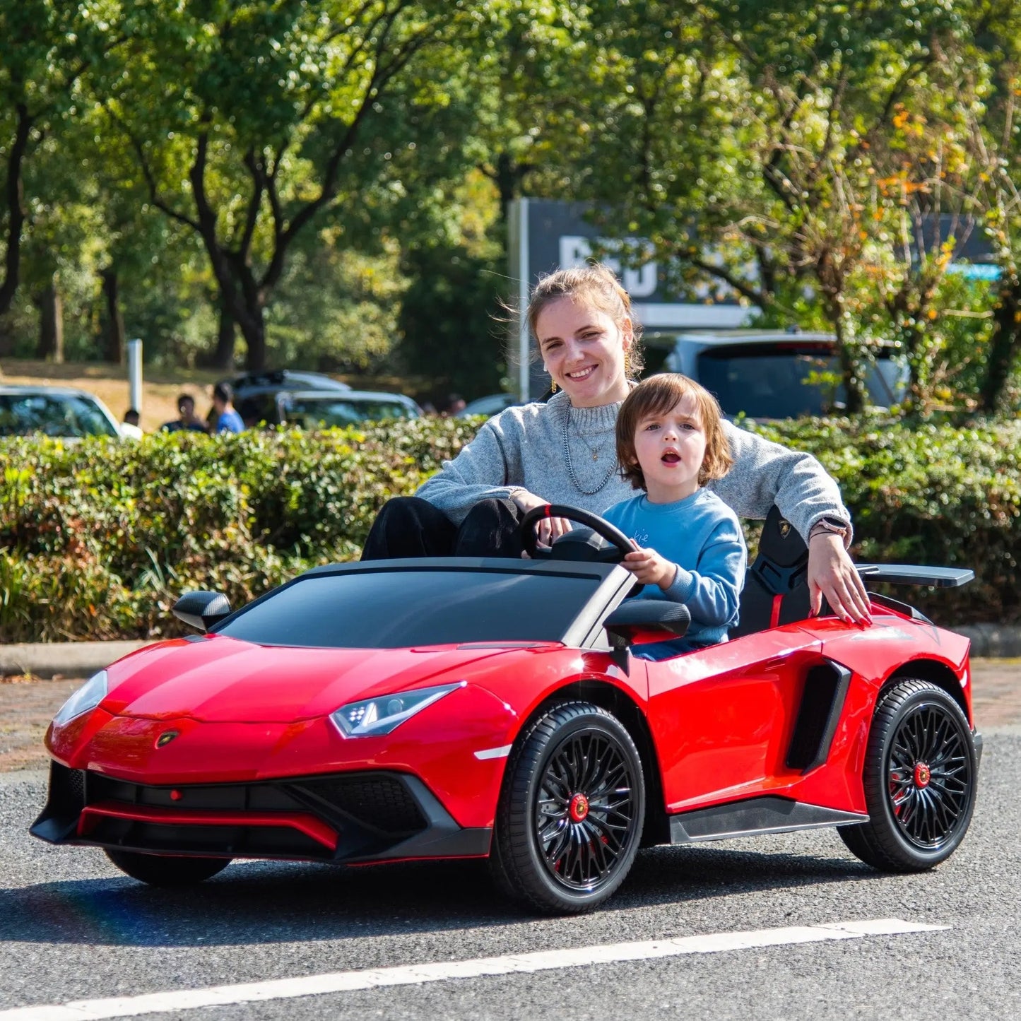 🏁 24V Lamborghini Aventador 2-Seater Ride-On Car – Black | Dual Brushless Motors, Differential Drive, LED Lights, MP3, Remote Control for Kids Ages 3–8 🏎️⚡🎧