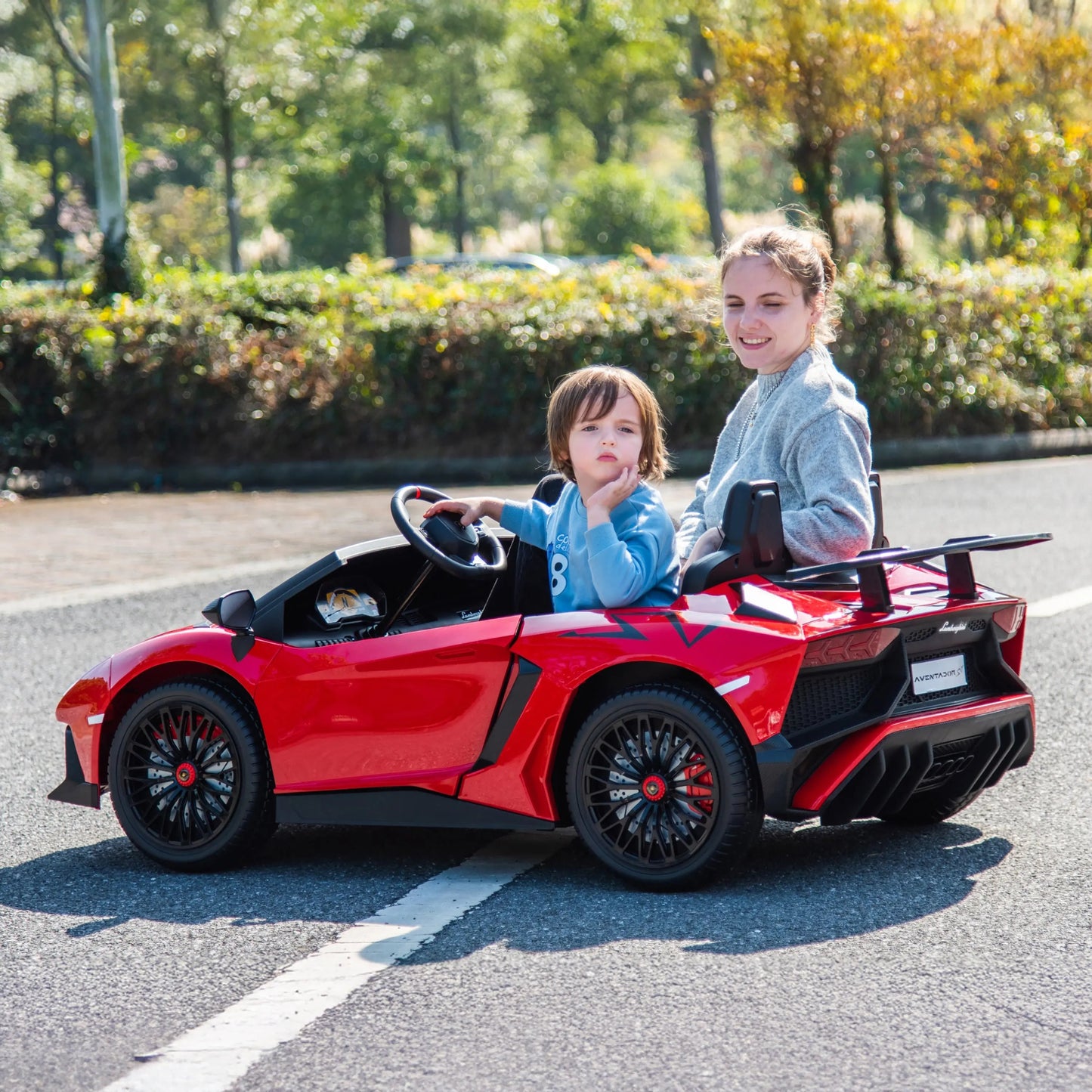 🏁 24V Lamborghini Aventador 2-Seater Ride-On Car – Black | Dual Brushless Motors, Differential Drive, LED Lights, MP3, Remote Control for Kids Ages 3–8 🏎️⚡🎧
