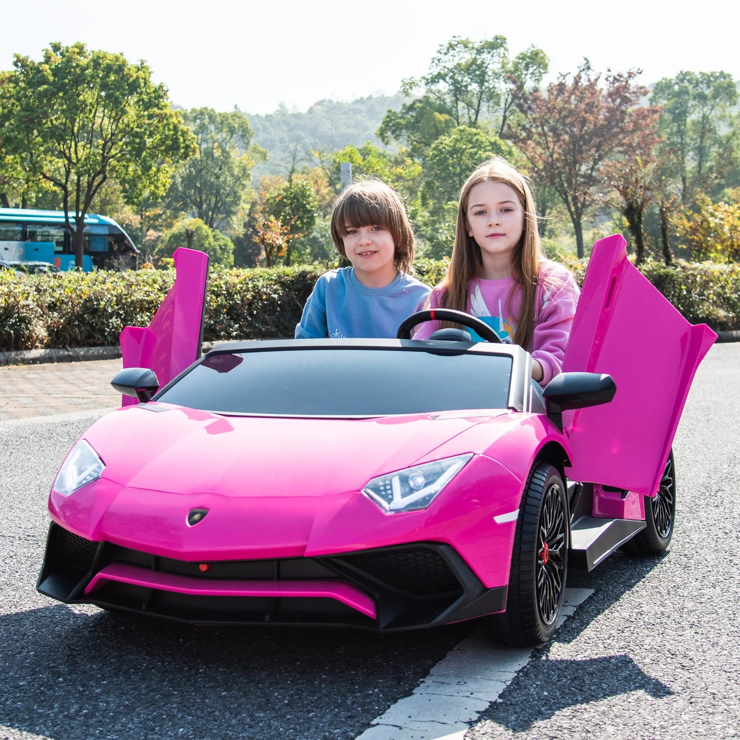 🏁 24V Lamborghini Aventador 2-Seater Ride-On Car – Black | Dual Brushless Motors, Differential Drive, LED Lights, MP3, Remote Control for Kids Ages 3–8 🏎️⚡🎧