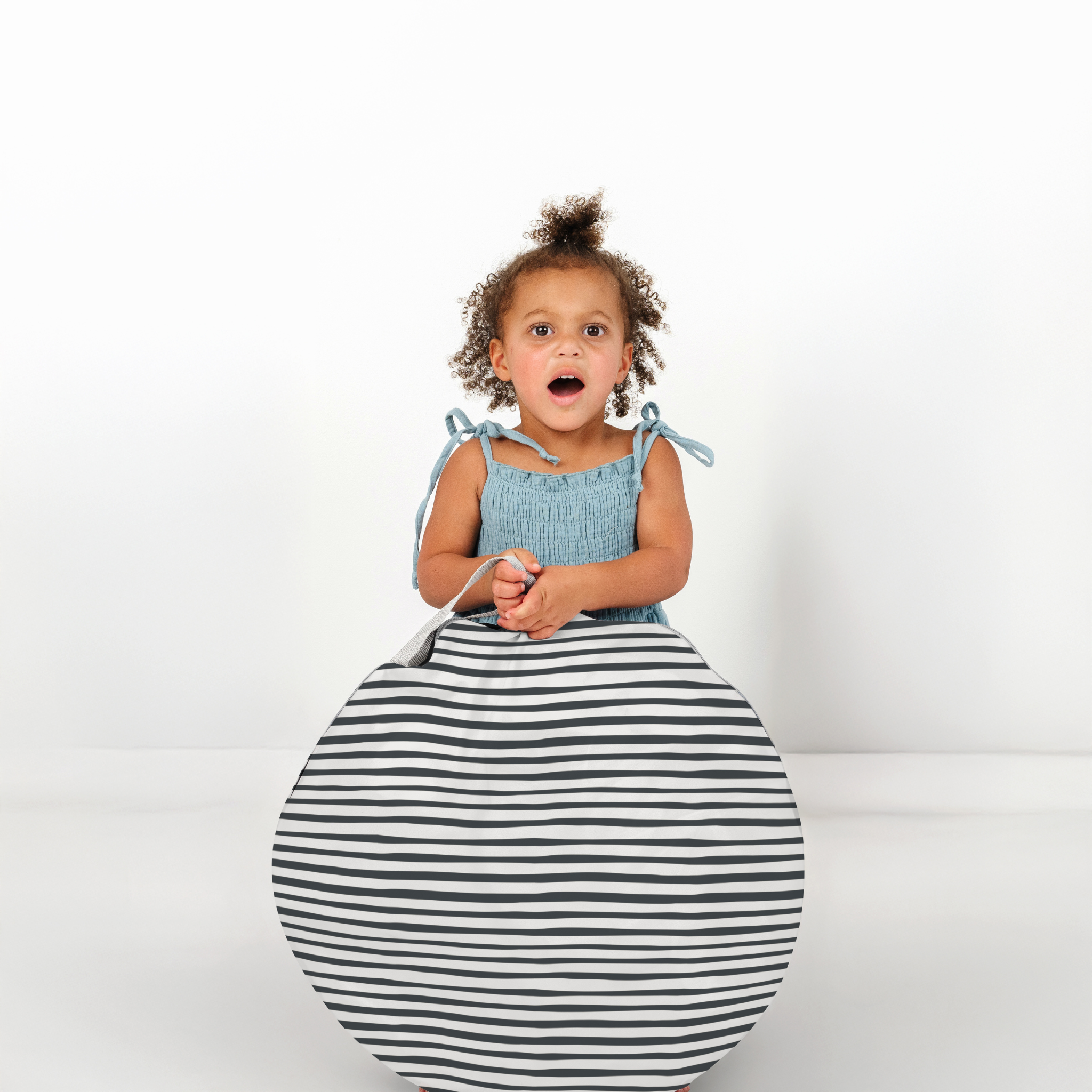 Bold Stripe Play Tent - The Little Big Store