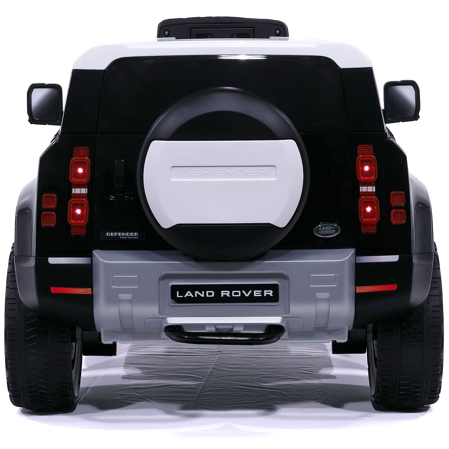 Land Rover Defender 12V Kids Ride-On Car with R/C Parental Remote | Black - The Little Big Store