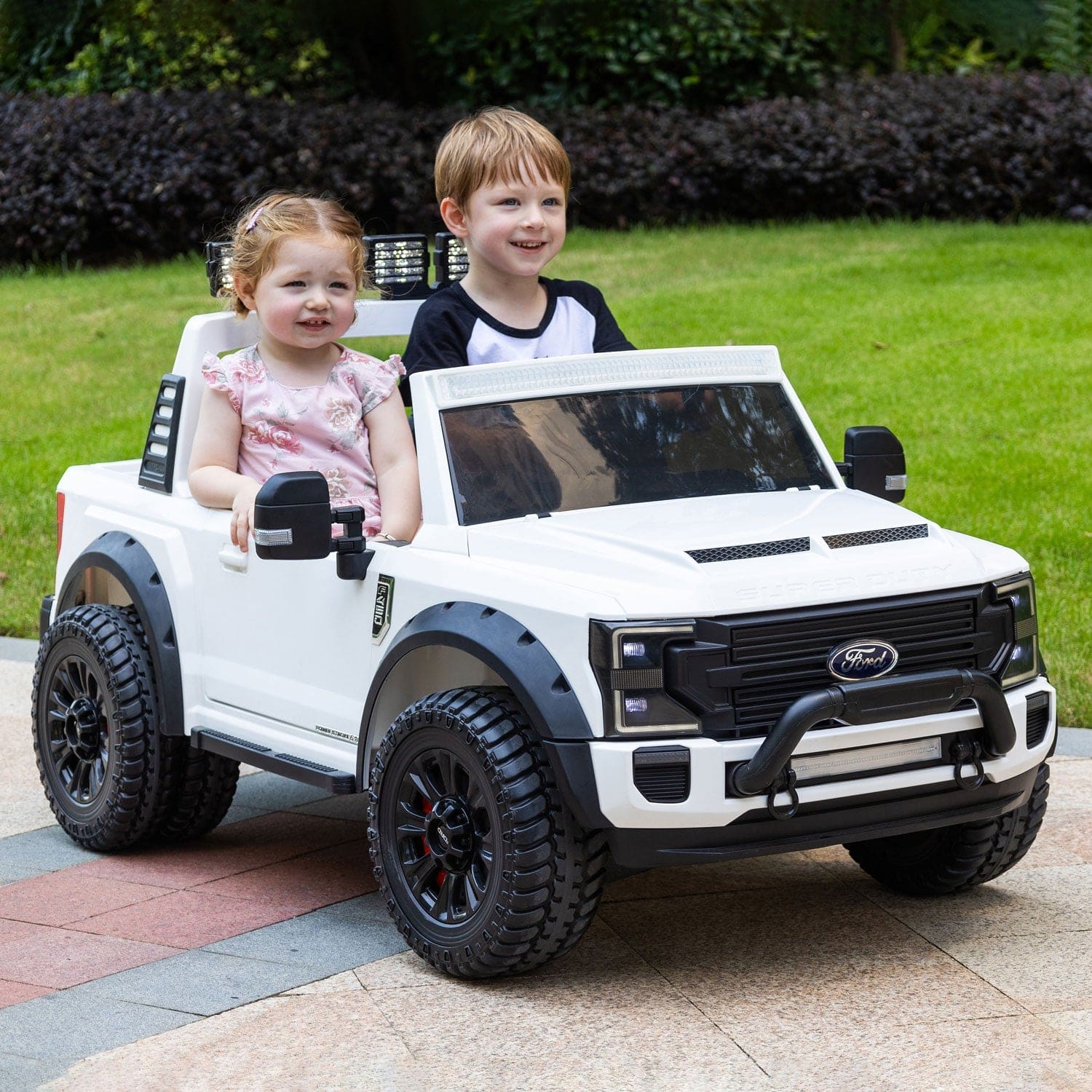 Ford F450 Custom Edition 24V Kids Ride-On Car Truck with R/C Parental Remote | White - The Little Big Store