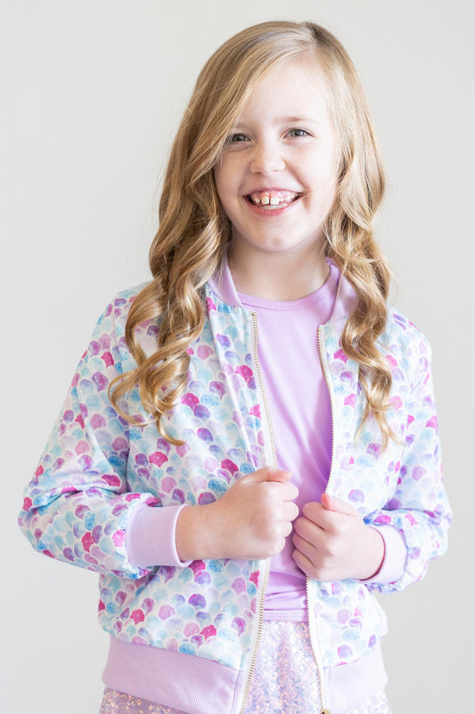 🧜‍♀️ SeaGleam Mermaid Scales Satin Jacket ✨ – Shiny & Stylish Outerwear for Girls