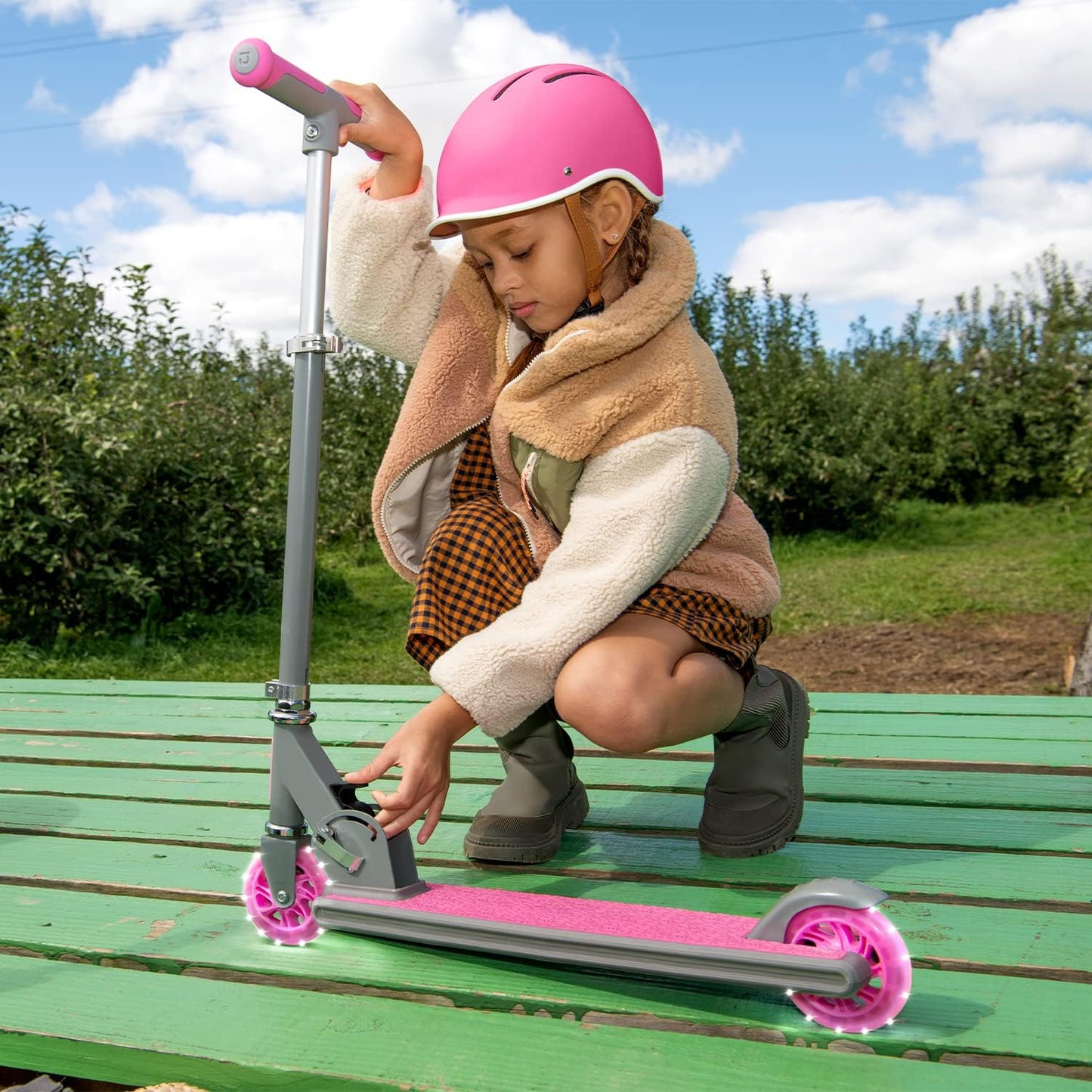 Leo Folding Kick Scooter - Vibrant Pink with Light-Up Wheels, Adjustable Handlebar & Easy Folding Design for Kids 5+