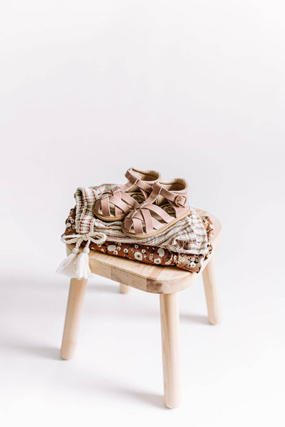 The Closed Toe Sandal - The Little Big Store
