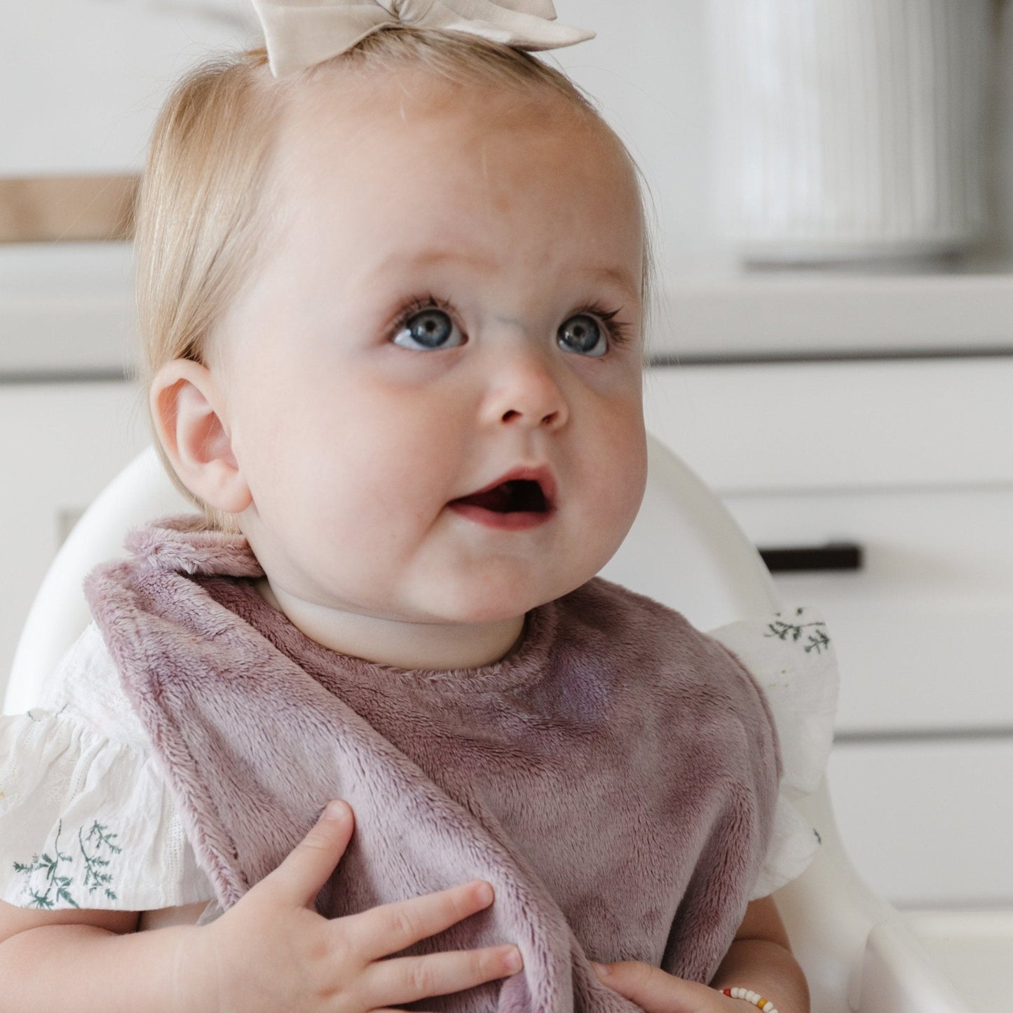 SnuggleSoft™ Minky Baby Bibs 3-Pack – Ultra-Soft, Absorbent & Stylish!