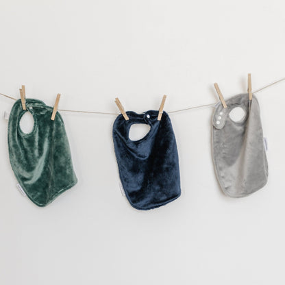 SnuggleSoft™ Minky Baby Bibs 3-Pack – Ultra-Soft, Absorbent & Stylish!