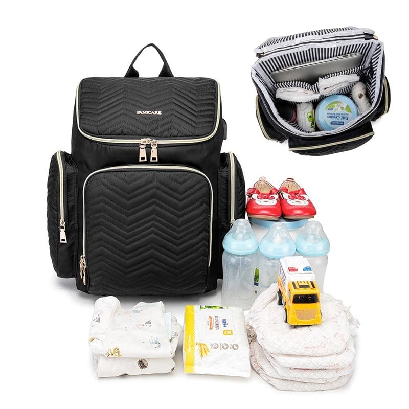 Smart Mom's Travel Companion: Large Capacity Baby Diaper Bag for On-the-Go Moms!